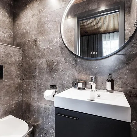 Levin Lyhty Dawn D4 By Hilla